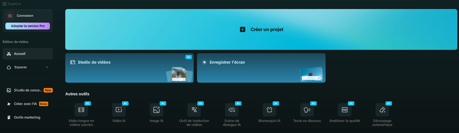 Écran d'accueil de CapCut Desktop avec le bouton Connexion et les outils IA